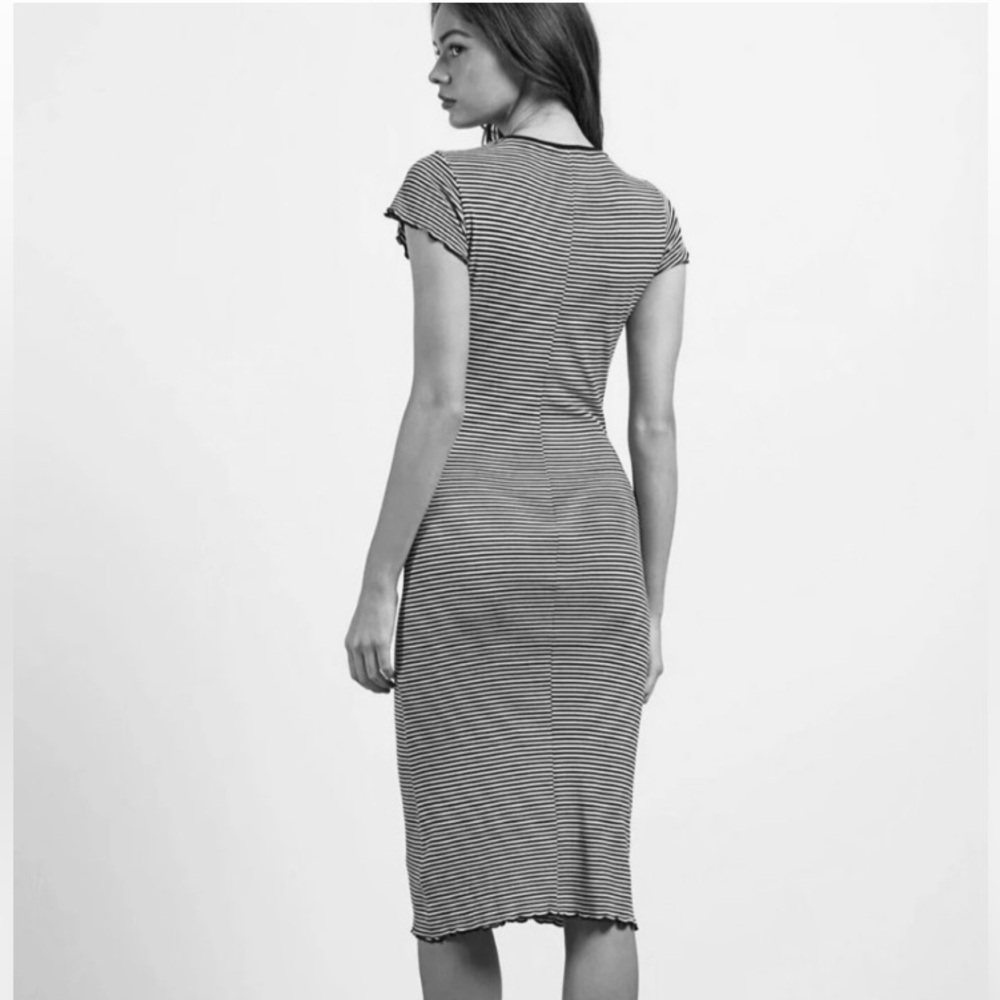 VOLCOM 🌹 Striped Ribbed Maxi Dress - Picture 5 of 14